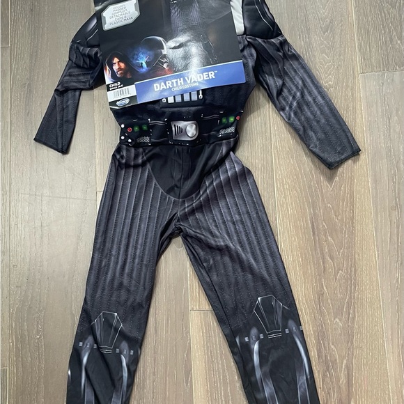 Jazwares Star Wars Obi-Wan Kenobi Darth Vader padded child costume. NWT. Sm/lg - Picture 4 of 5